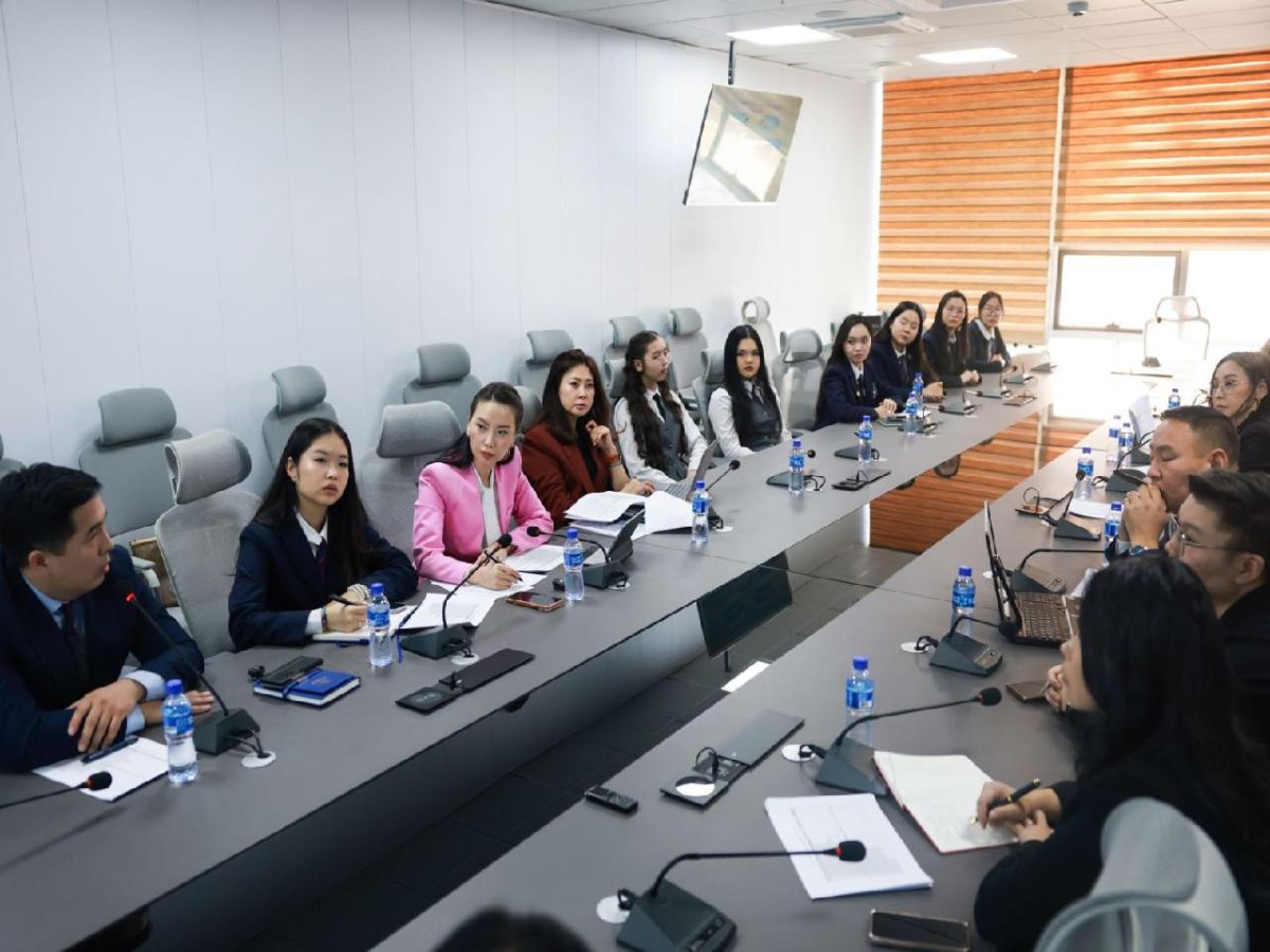 “Өсвөр насны охидыг үе тэнгийн дарамтаас ангид, аюулгүй орчинд суралцах нөхцөлийг бүрдүүлэх“ төслийг хэрэгжүүлэх жишиг сургуулиудыг сонголоо